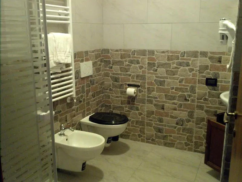 Templa Deum Hotel Rome 3*,