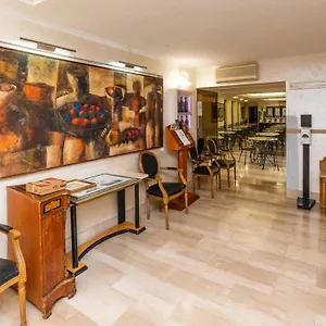 Hotel Center 2, Roma