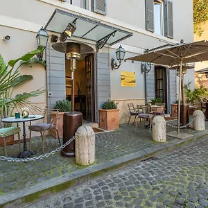 Parrasio Hotel