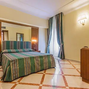 Raeli Noto Hotel